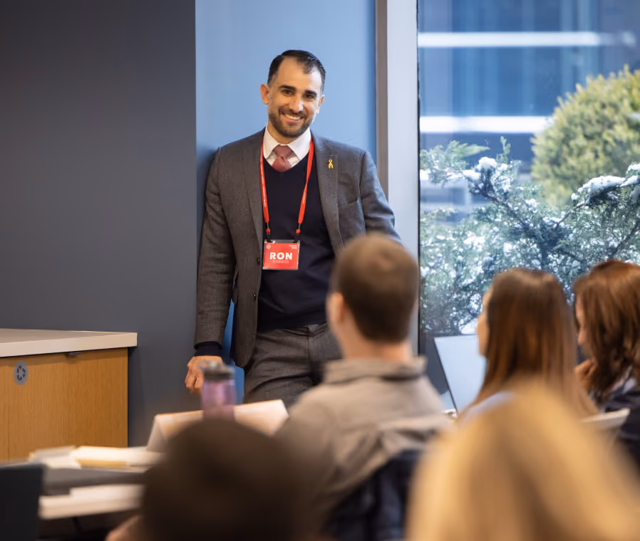 Enterprise account leaders like Ronald Nahass connect clients with the full breadth of RSM service offerings.