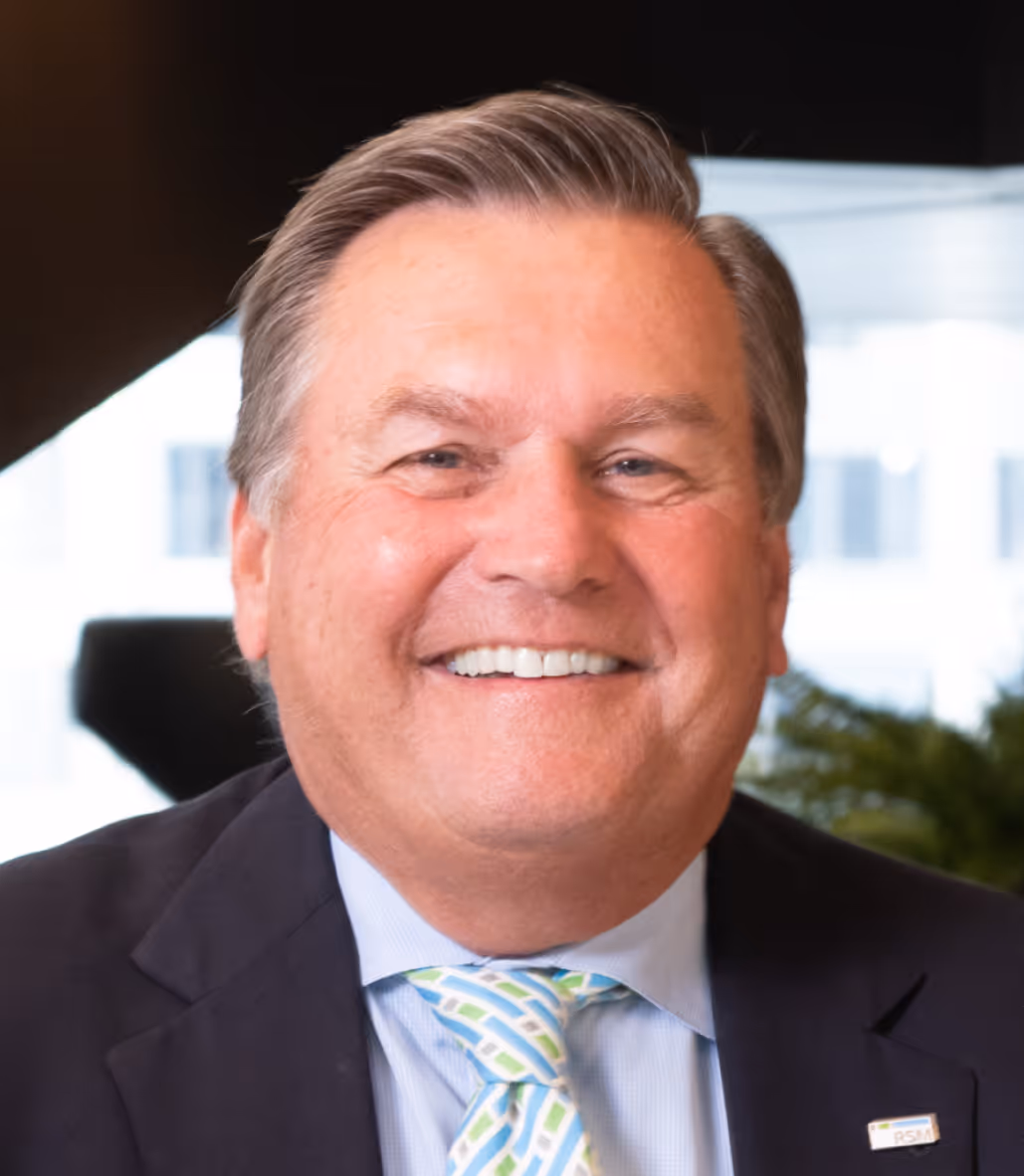 joe adams headshot